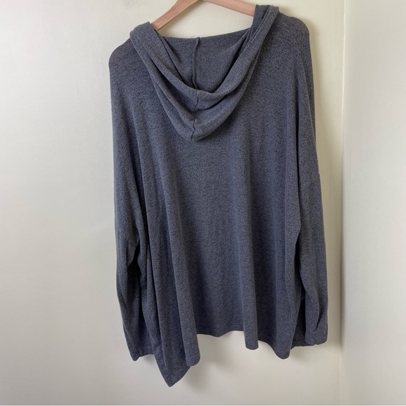 Young Fabulous & Broke Soft Gray Cardigan Sweater SZ Small - Picture 3 of 14